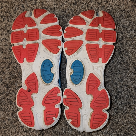 Brooks Pure Flow - Picture 10 of 11